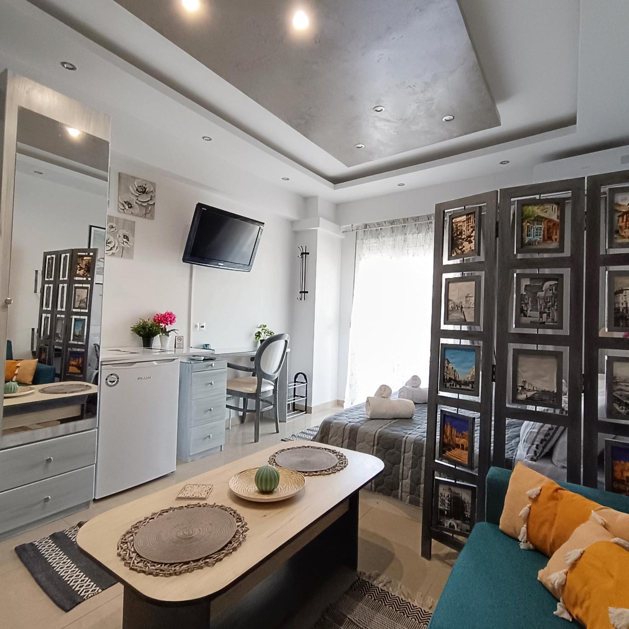 White Orhid Modern Studio Салоники Экстерьер фото